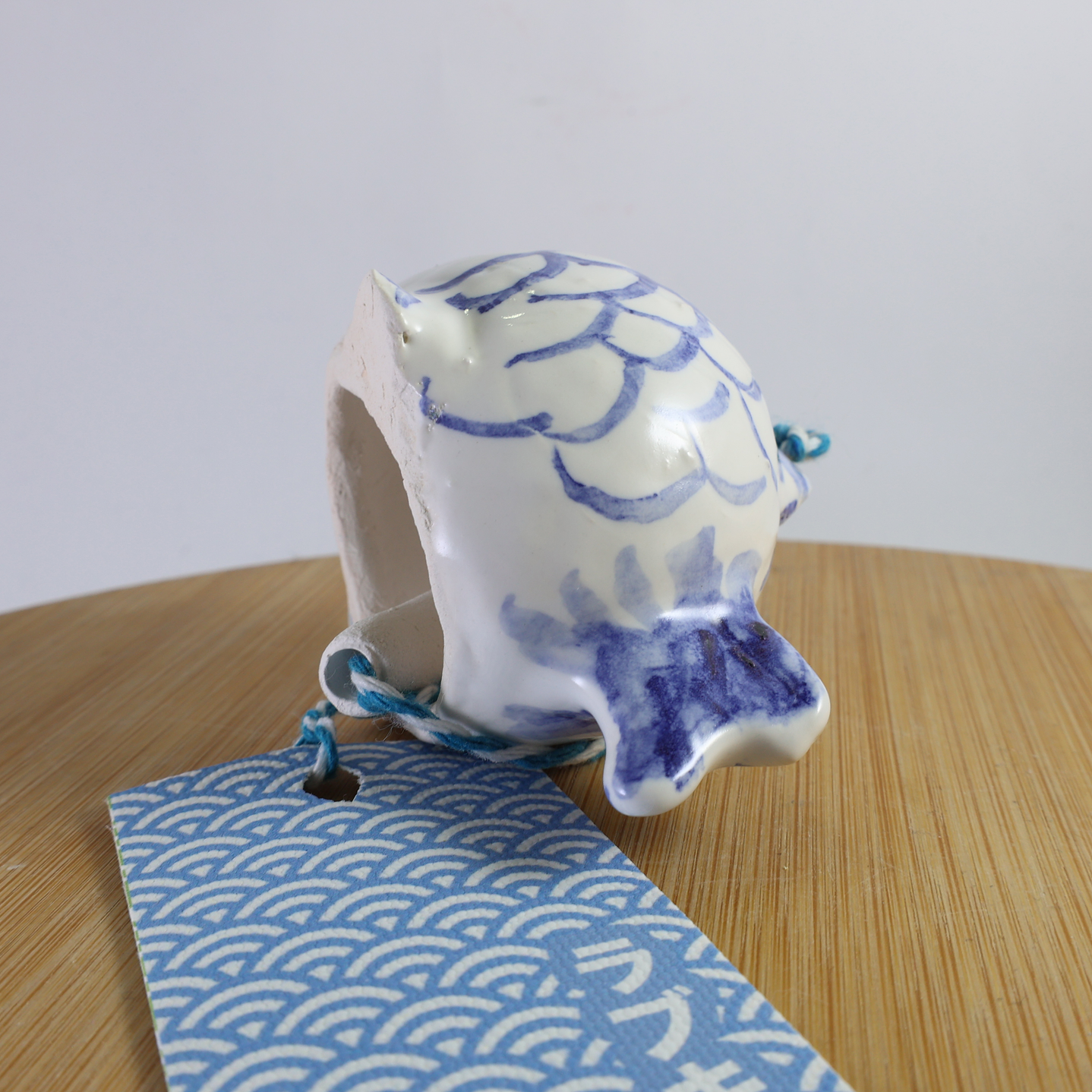 Campana pececillo azul 3