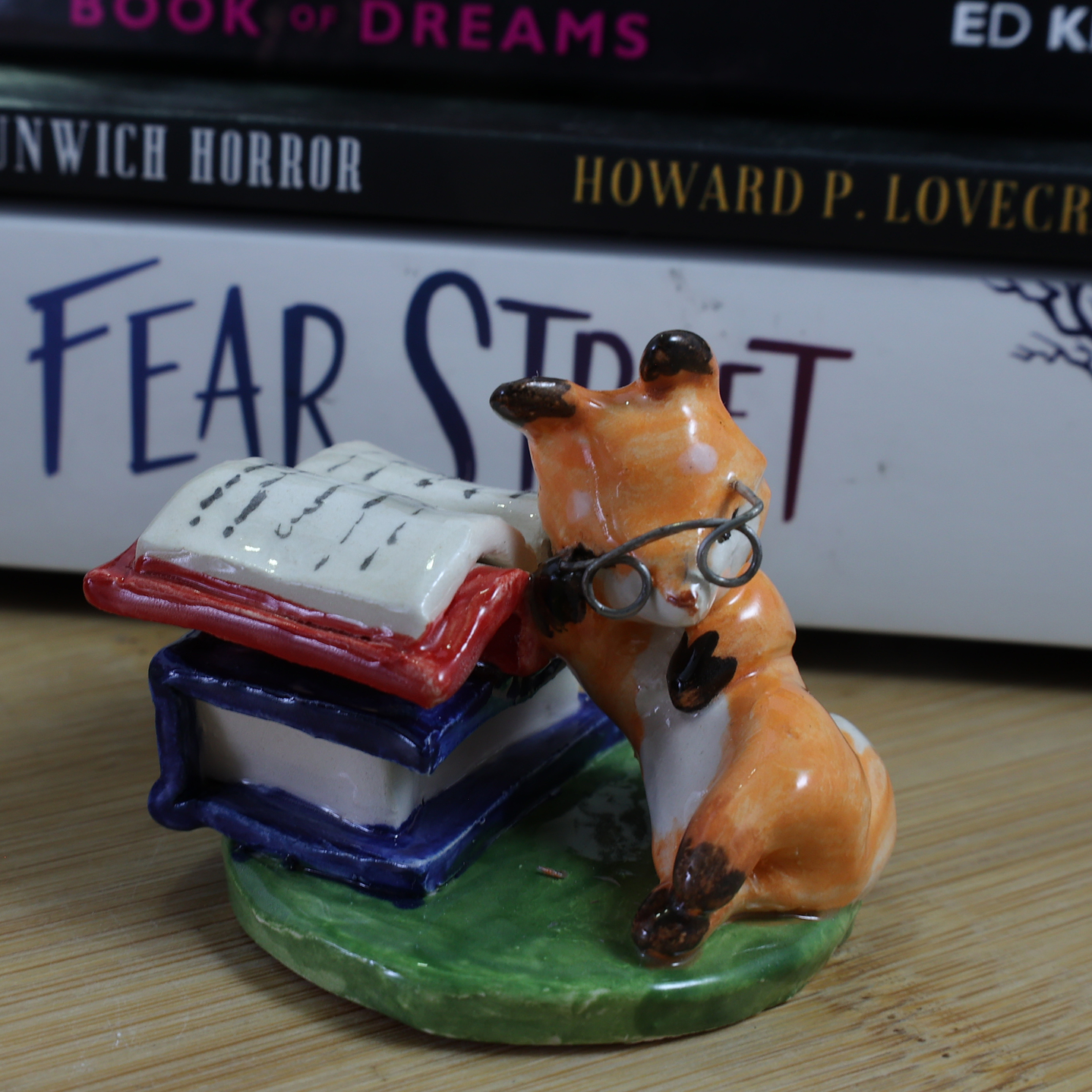 Zorritos durmiendo en libro 3