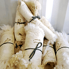 Pequeños Cueros Lanares-  30x60 cm aprox. 1