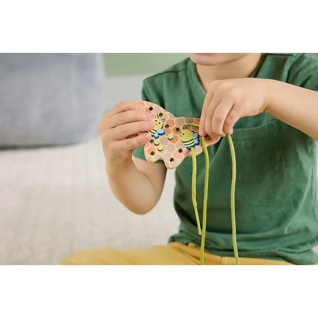 Fisher Price - Juguete de Madera Jardín para Pasar Cordones