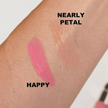 Fresh and Dewy Lip & Cheek Duo  4