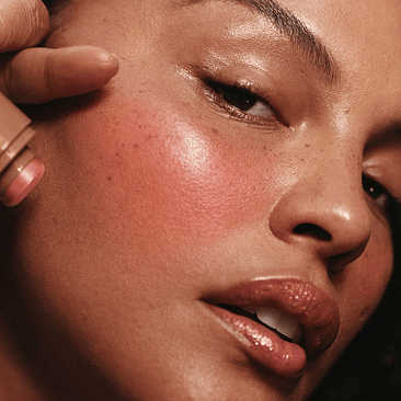 pocket blush-   freckle 3