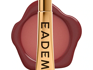 Le Chouchou Exfoliating + Softening Peptide Lip Balm 