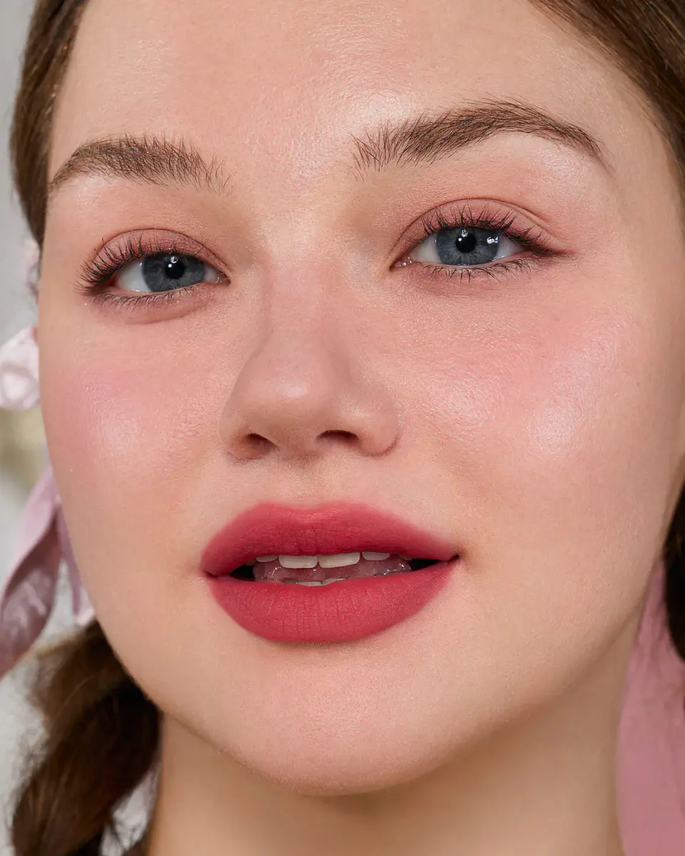 Strawberry Cupid Cake Lip Cream - V06 Tulip 4