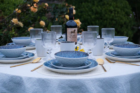 Set de Loza para 4 y 6 personas "Azul Profundo"