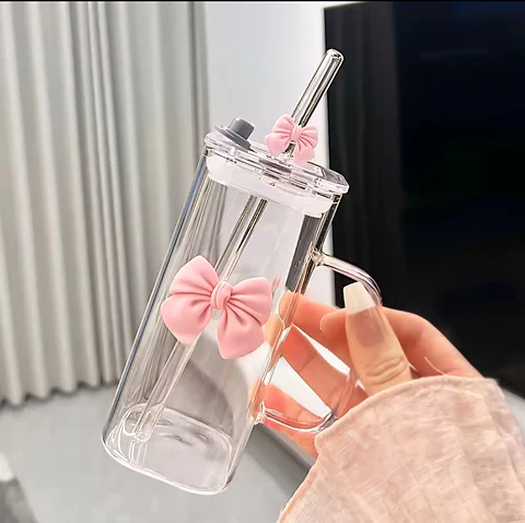 Vasitos de vidrio con Asa y Bombilla