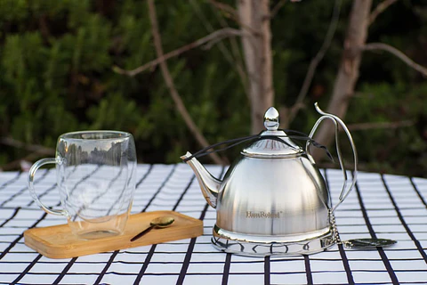 Tetera Infusora Haus Roland de acero inoxidable 1 Litro