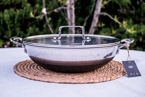 Wok 30 cm Uakeen con Tecnología Alemana Triple S/S y Superficie Texturizada