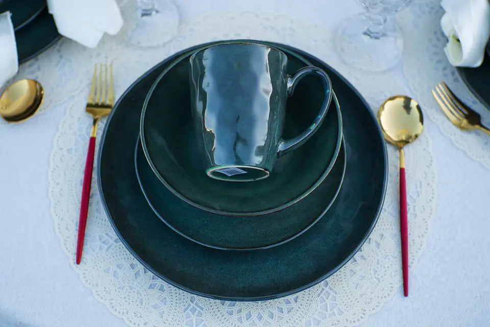 Set de Loza Rústica para 4 y 6 personas  