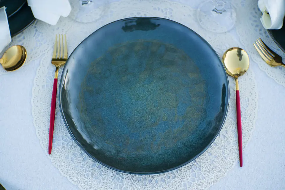 Set de Loza Rústica para 4 y 6 personas  