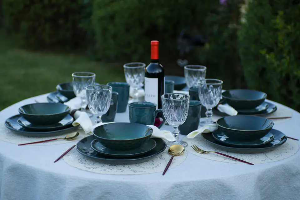 Set de Loza Rústica para 4 y 6 personas  