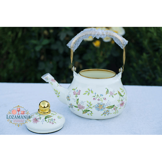 Tetera enlozada de 2 litros 3