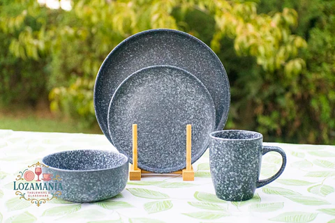 Set de loza 16 Piezas para 4 personas Negra estilo nórdico