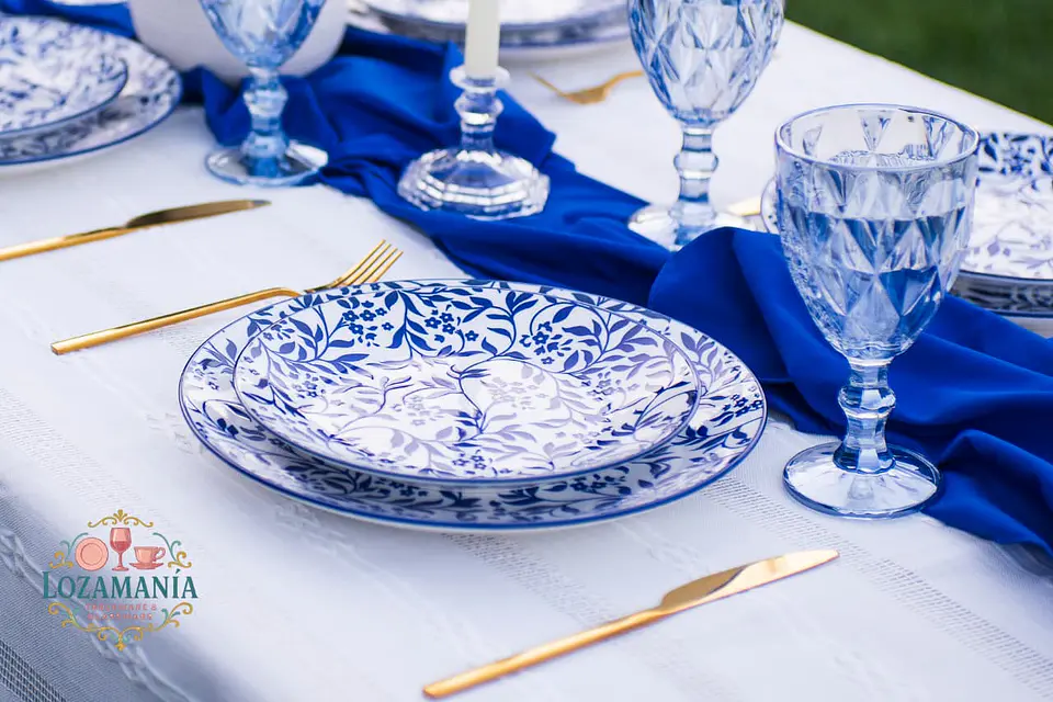 Set de loza de porcelana 6 personas  7