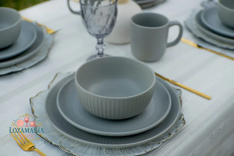 Set de loza 16 Piezas para 4 personas Gris  4