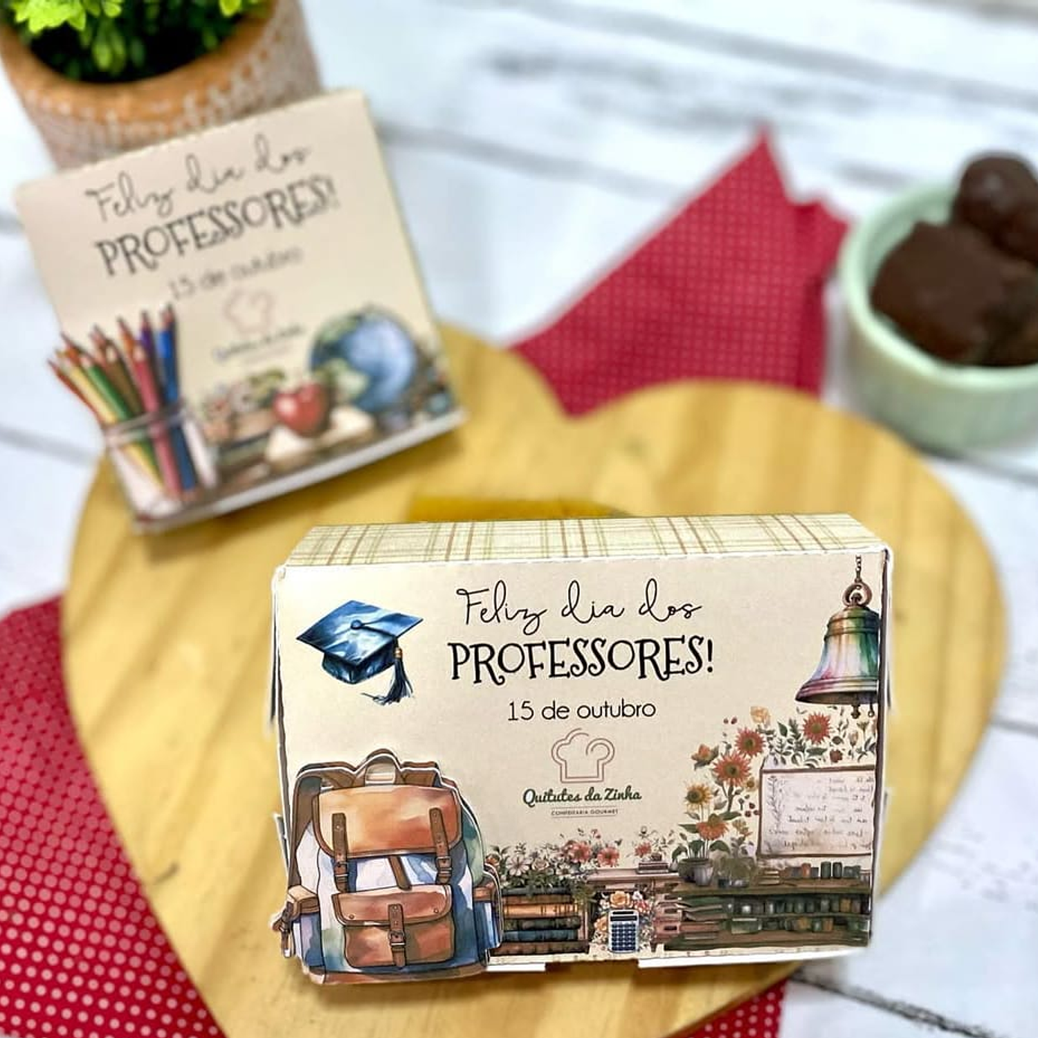 Arquivo de corte Caixa 4 e 6 doces Dia dos professores 20