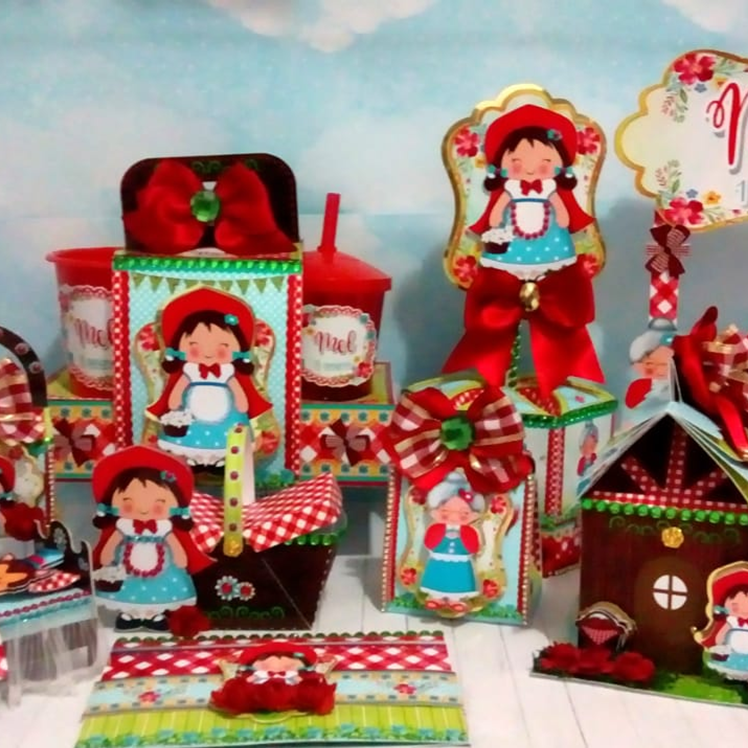 Arquivo de Corte Chapeuzinho Vermelho 4