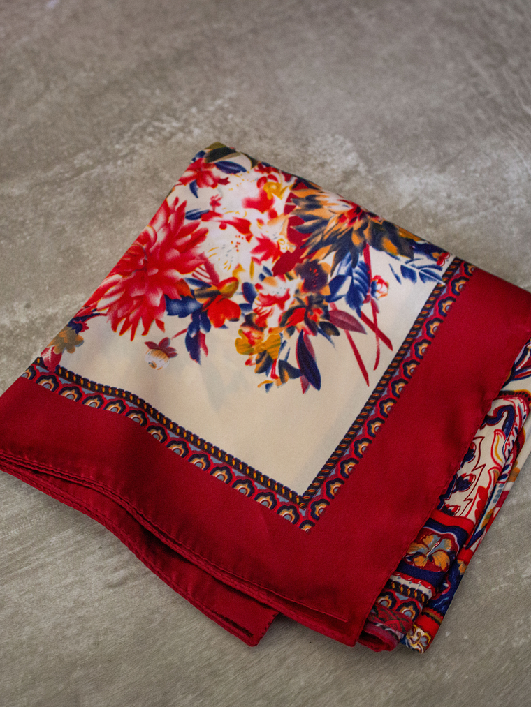 Maxi Pañuelo Cairo Red 2
