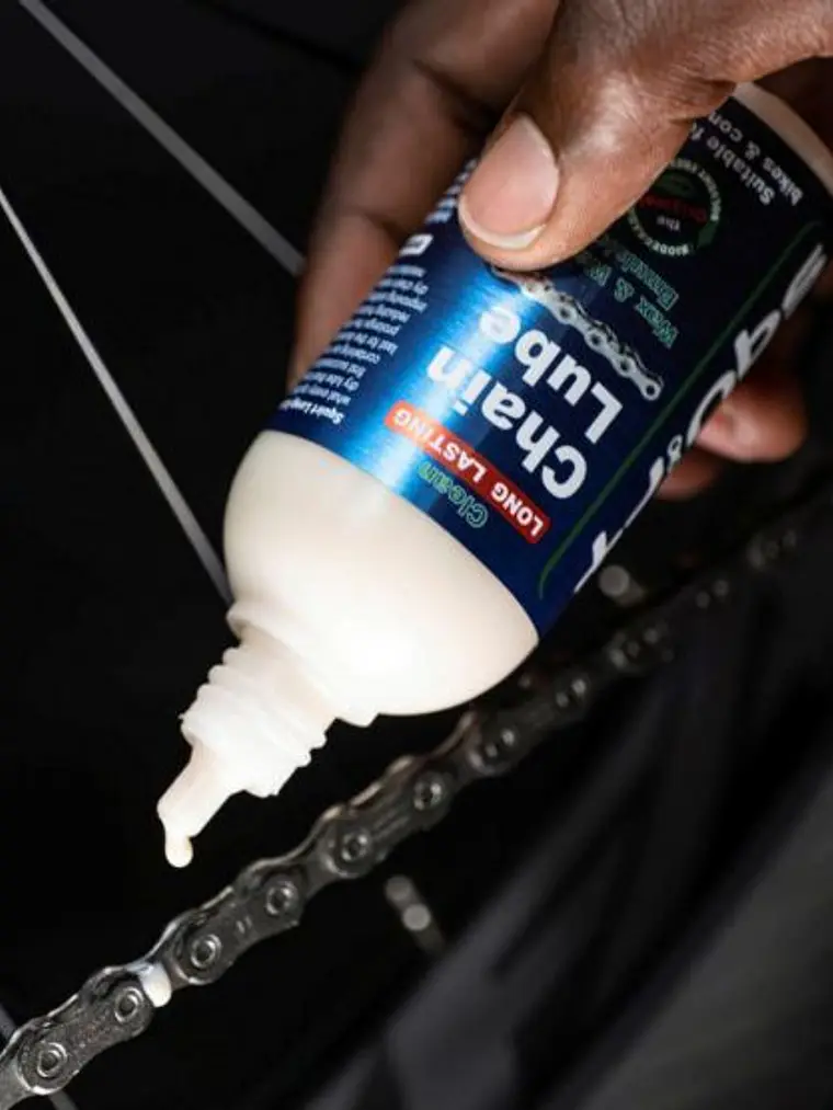 Squirt Chain Lube 2