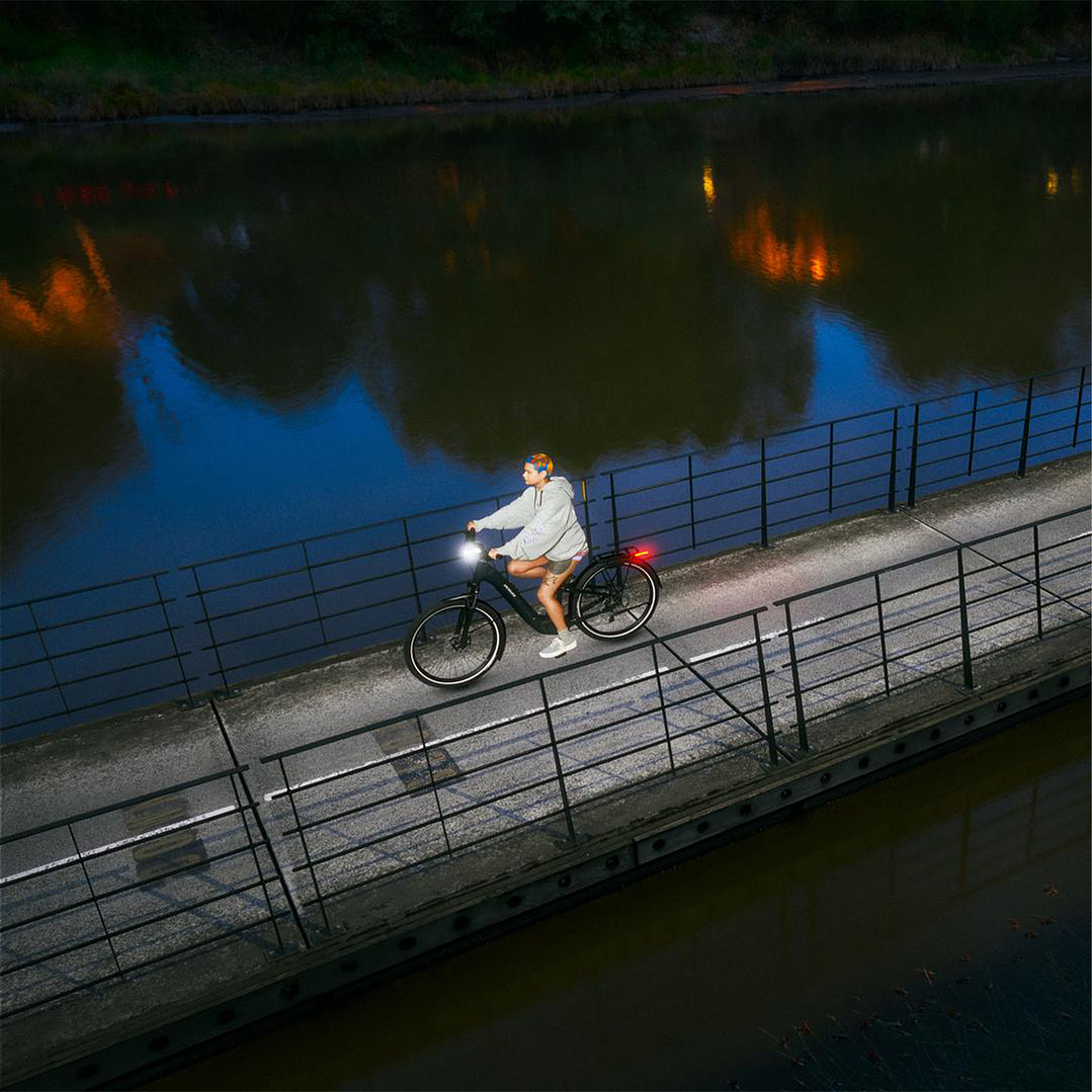 Luz Delantera para Bicicleta Eléctrica Blinder E 900 5