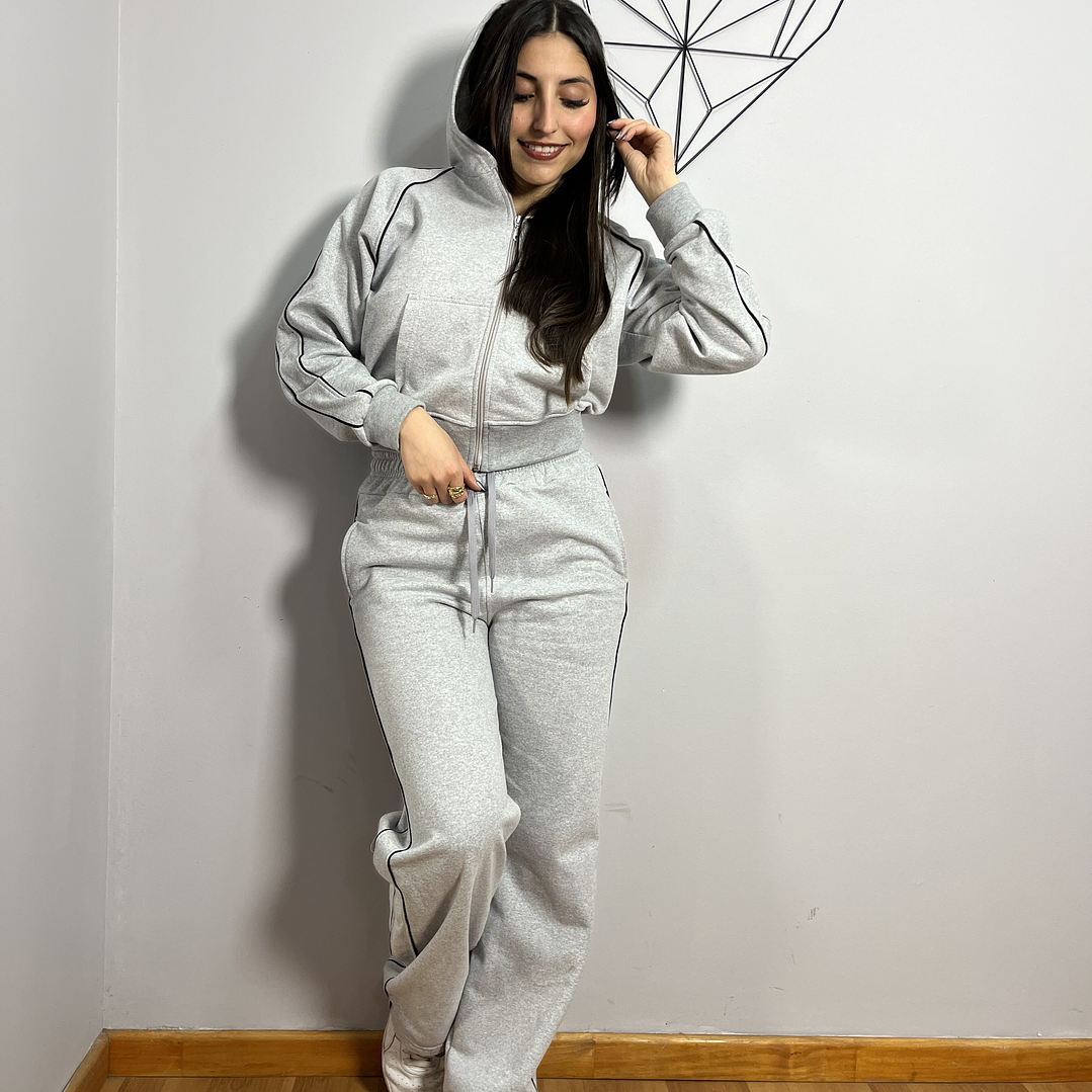 Conjunto Buzo Mujer 3