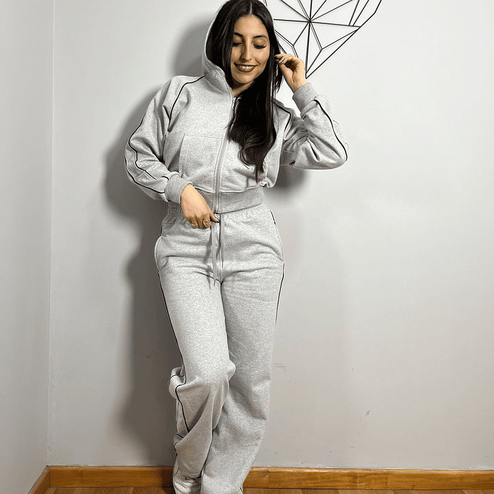 Conjunto Buzo Mujer 3