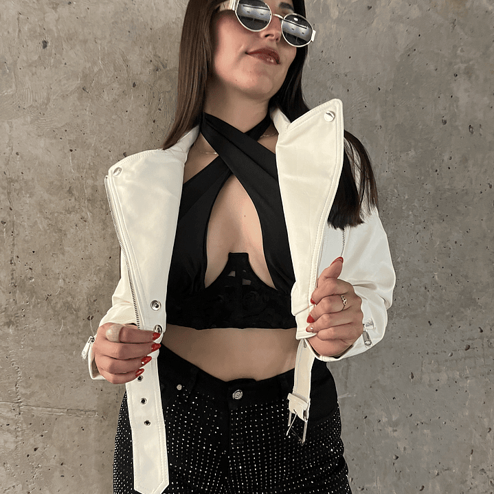 Chaqueta Ecocuero Corta de Mujer 5