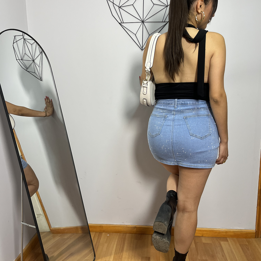 Falda Short interior con brillos  5