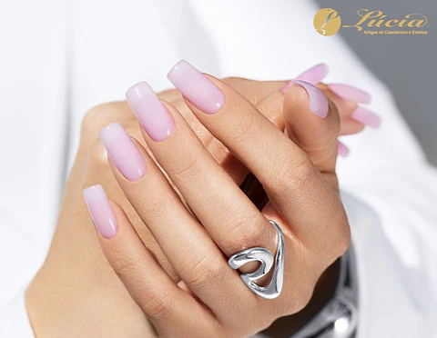 Victoria Vynn Mega Base Cold Pink 15ml