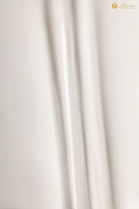 Andreia Fiber Base Milky White