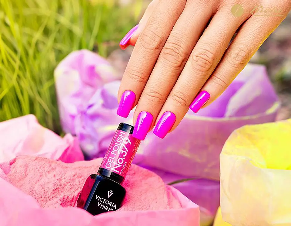 Victoria Vynn Gel Polish 379 1