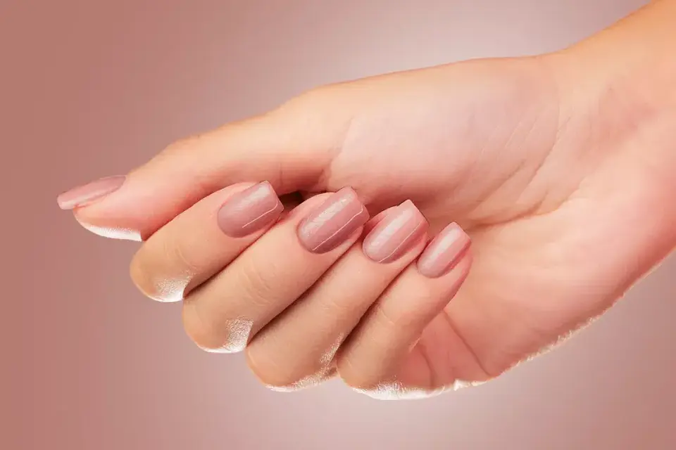 Victoria Vynn Mega Base Cover Tan 8ml 2