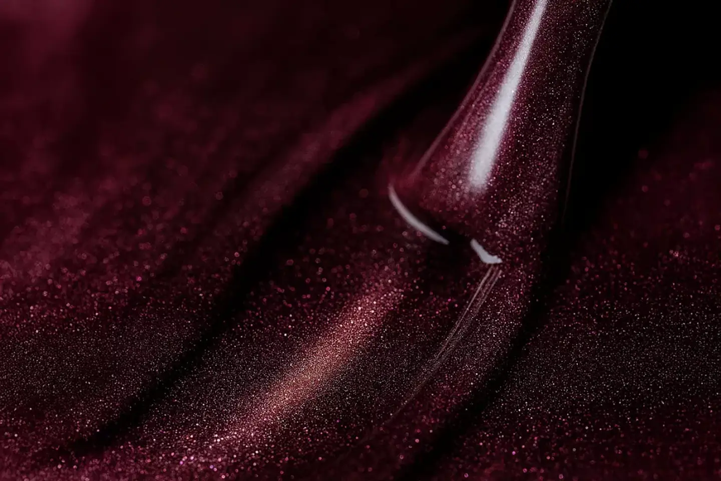 Victoria Vynn - Gel Polish 426 MOCHA ÉCLAIR CAT EYE 2