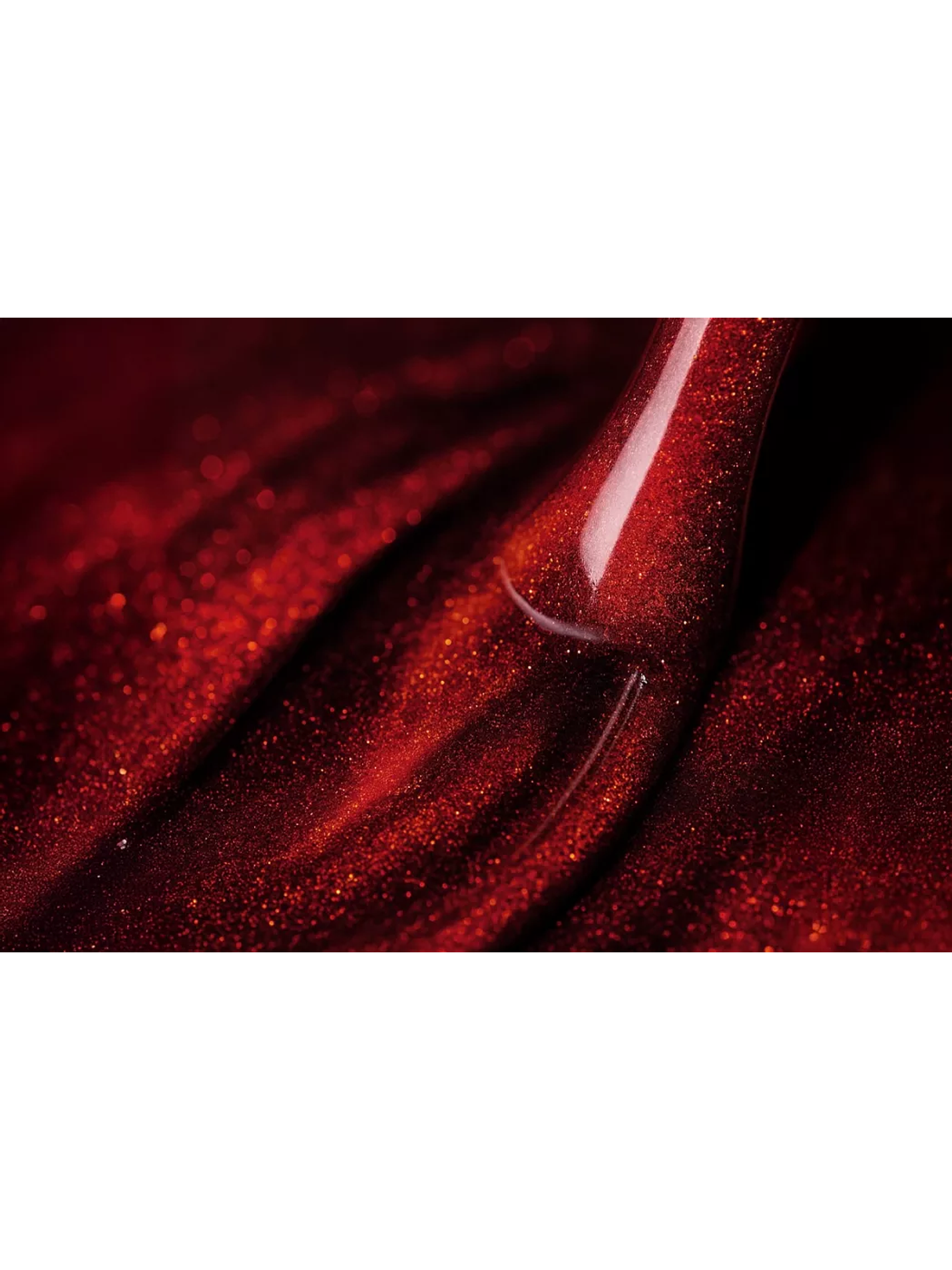 Victoria Vynn - Ge Polish 429 CHERRY LADY CAT EYE 3