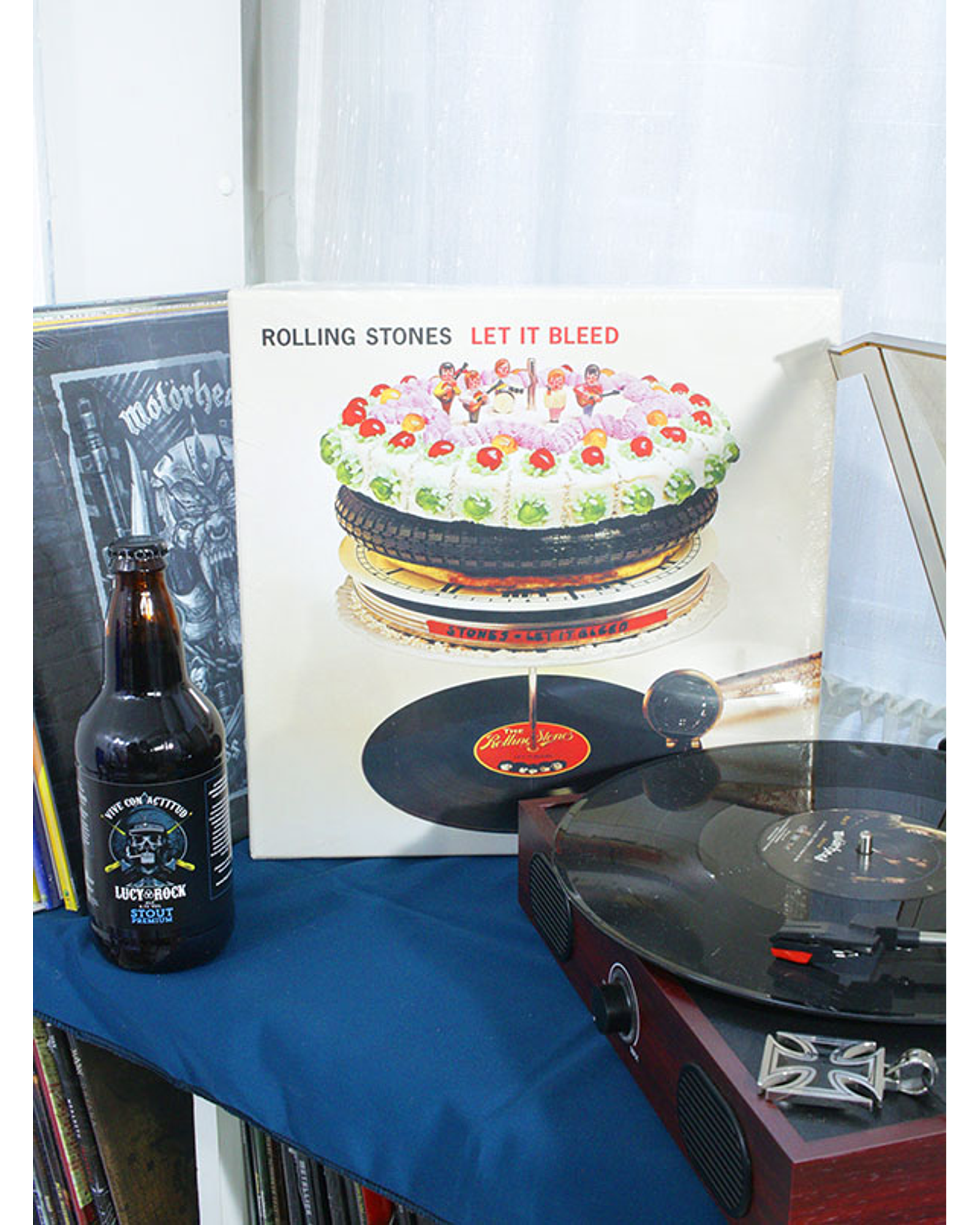 新品 ROLLING STONES LET IT BLEED 50th ボックス Amazon.com: Let It Bleed [2 LP/2 CD/7