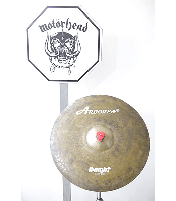 CRASH 17 KNIGHT ARBOREA