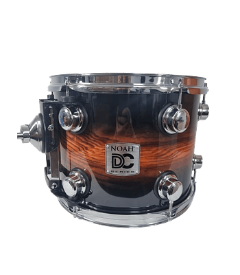 TOM 12X8 MADERA OSCURA NOAH DC