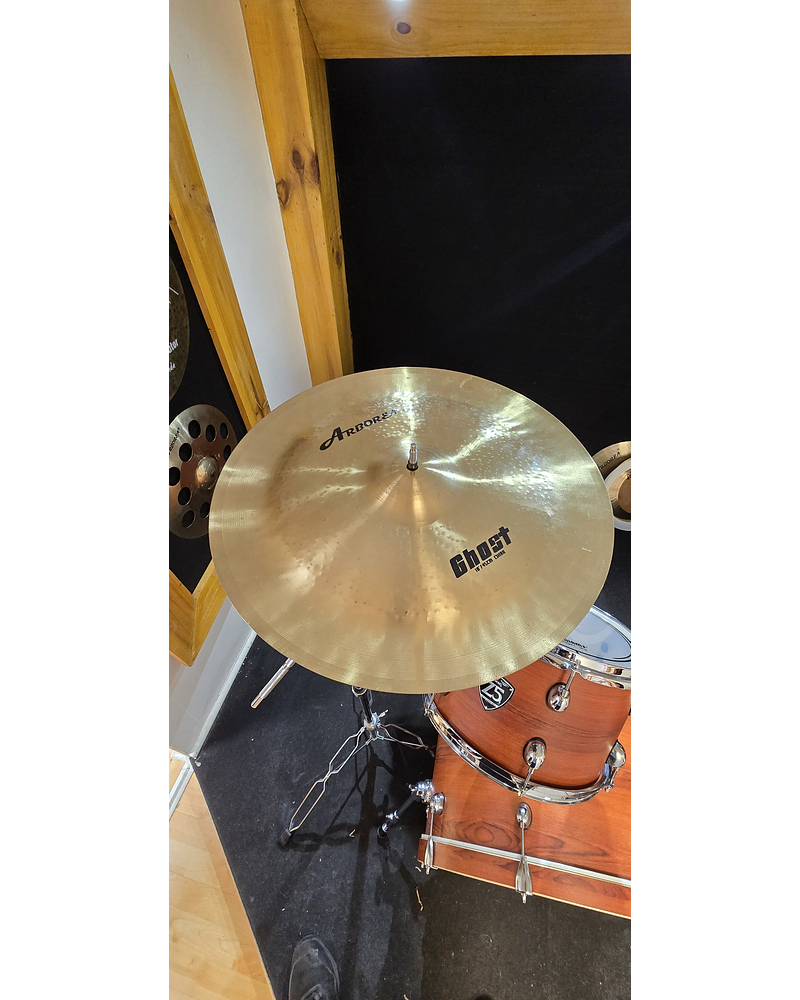 CHINA 18 GHOST ARBOREA USADO