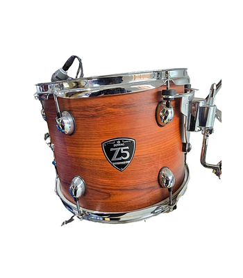 TOM 12 Z5 RED CEDAR USADO