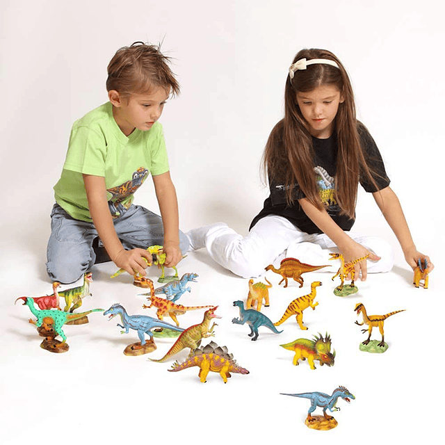 DR. STEVE - DINOSAURS COLLECTION TRICERATOPS