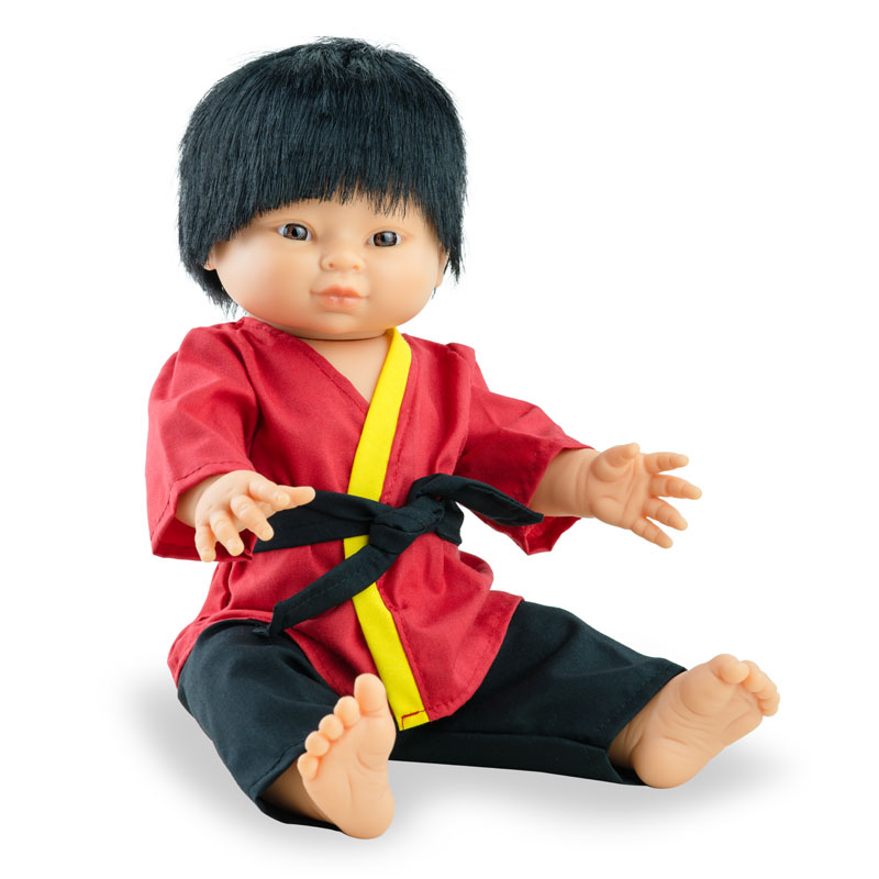 Play dolls niño asiático 38cm con ropa