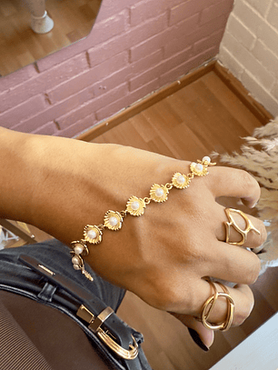 Pulsera concha perla