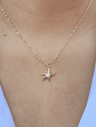 Cadena estrella de mar con perla