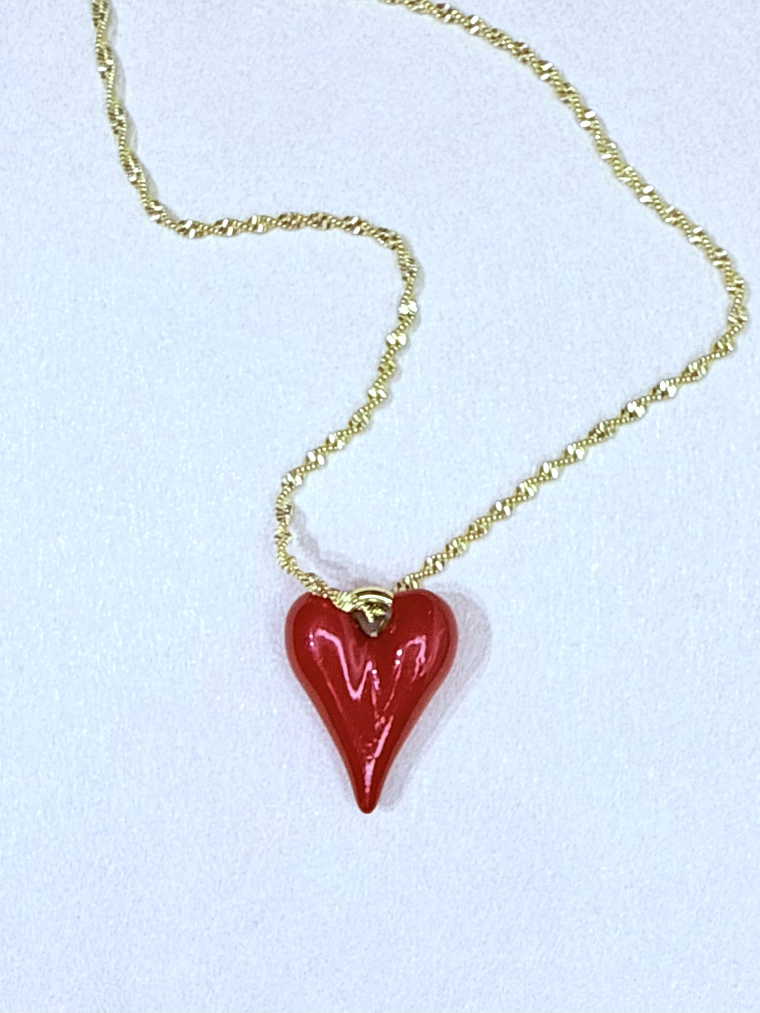 Cadena y colgante corazón rojo  2