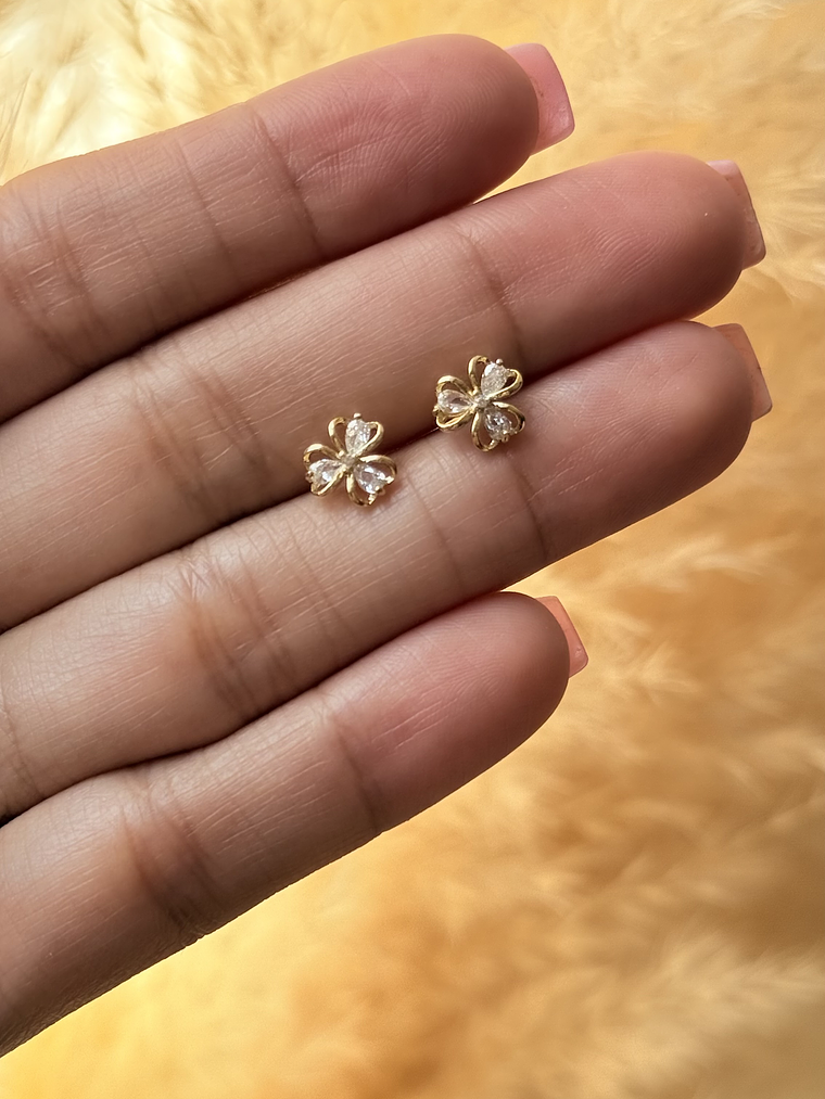 Topo mini flor con circones  1