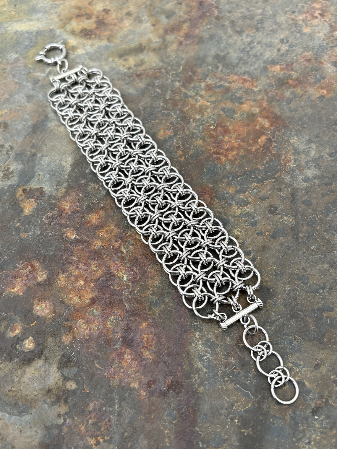 Brazalete Camelot Triple 1