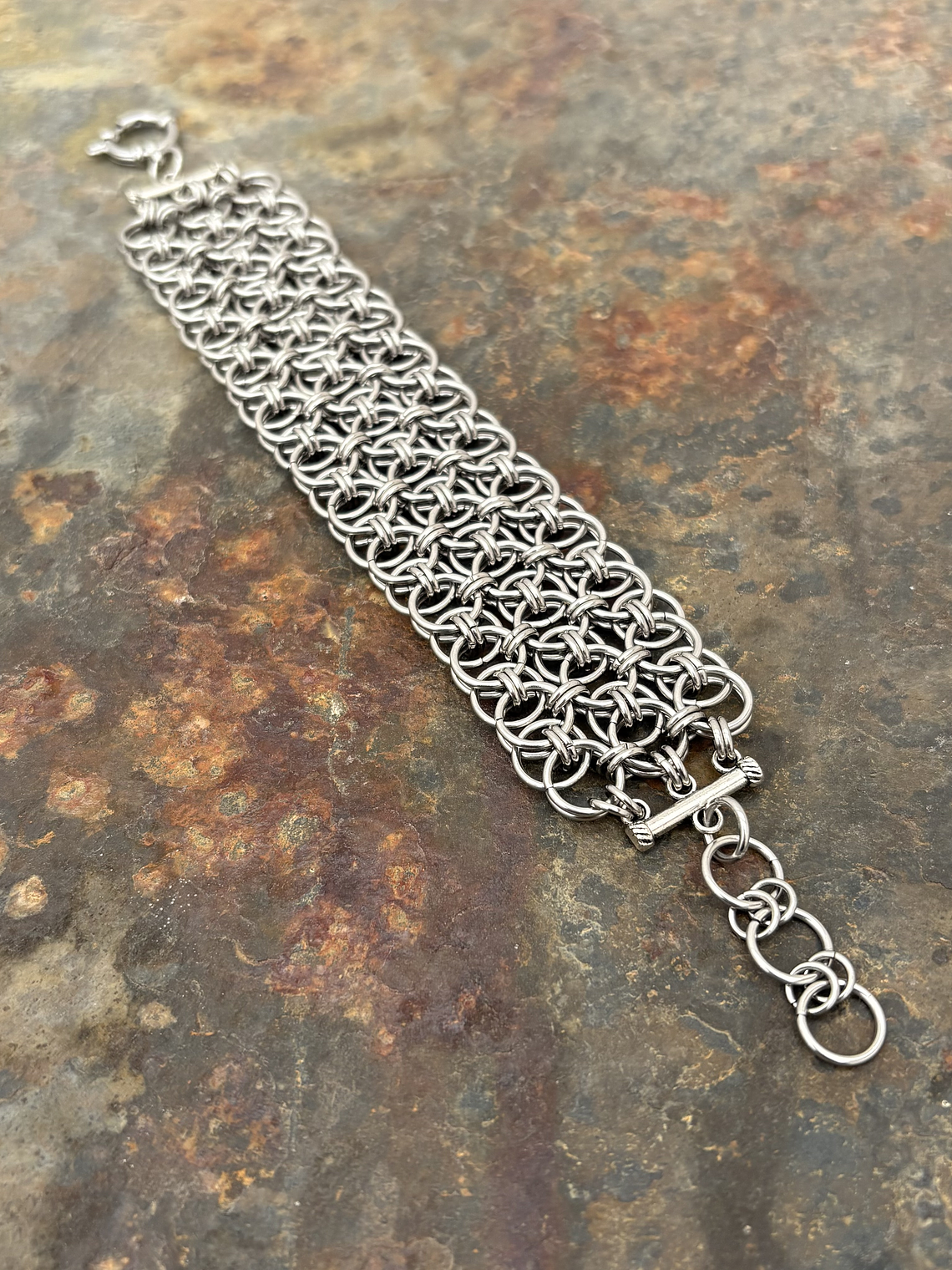 Brazalete Camelot Triple 2