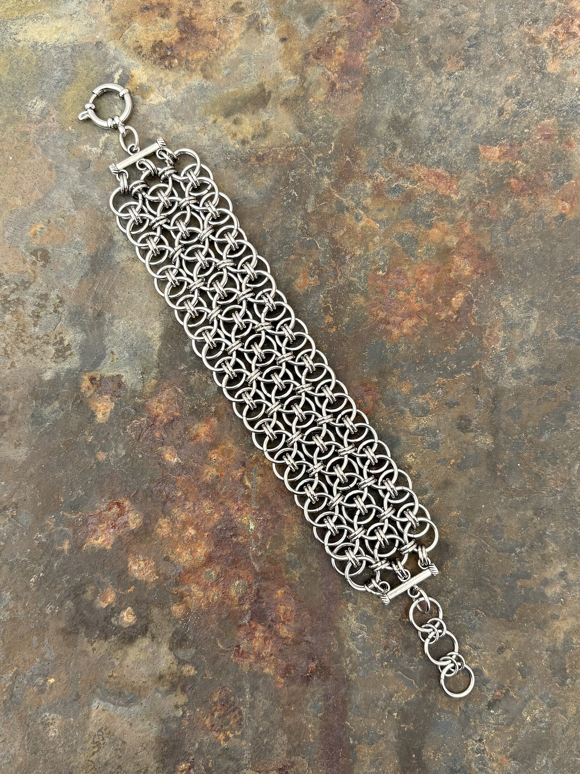 Brazalete Camelot Triple 3