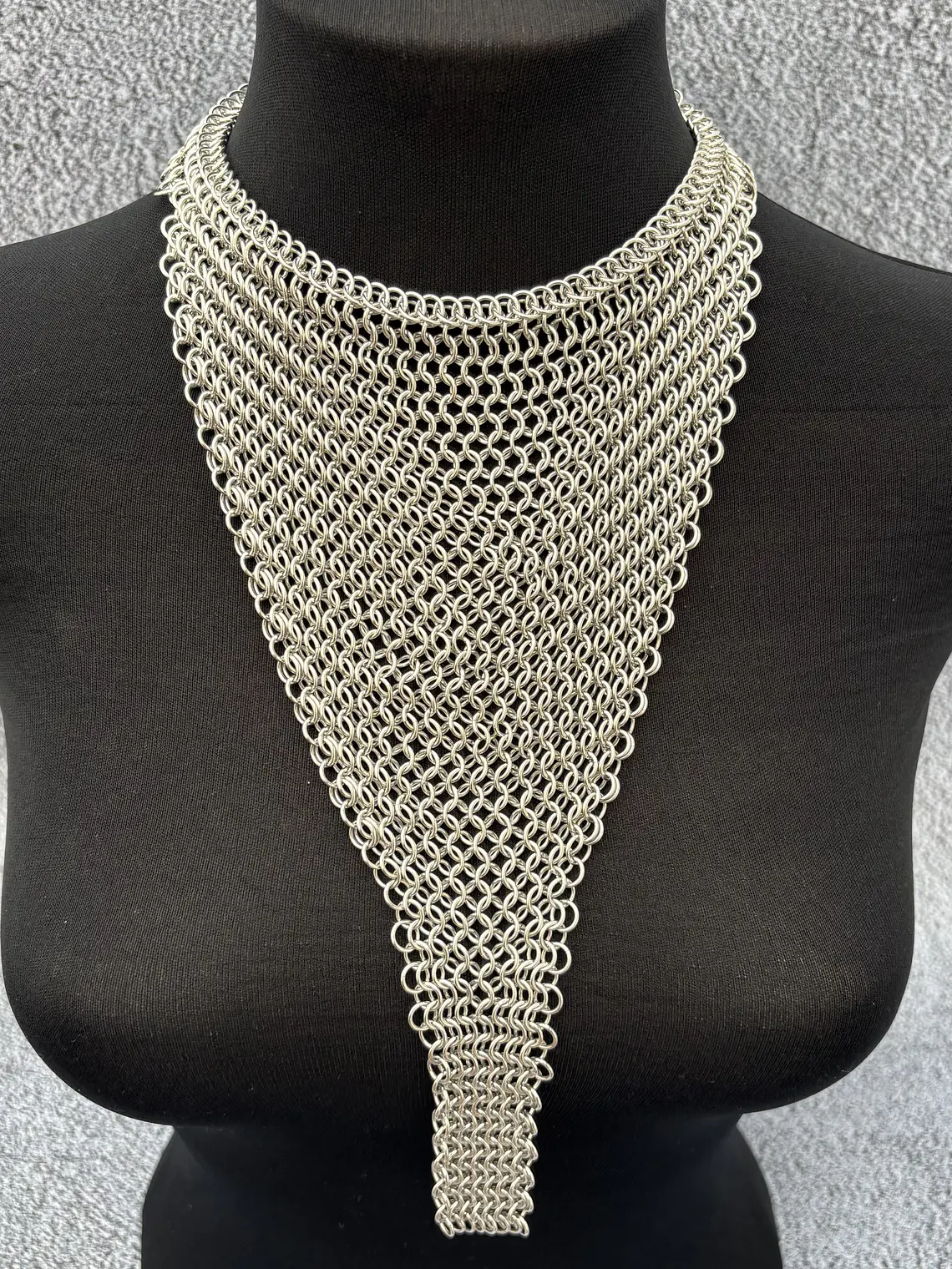 Collar Morrigan 4