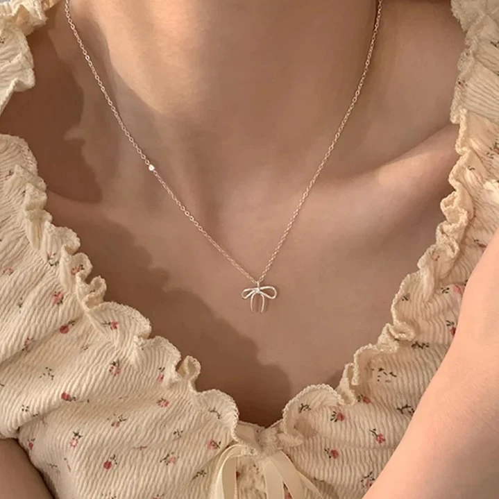 Collar Colgante lazo en Plata 925 5